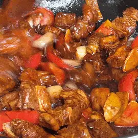 肉燉得越久，嘌呤含量越高？